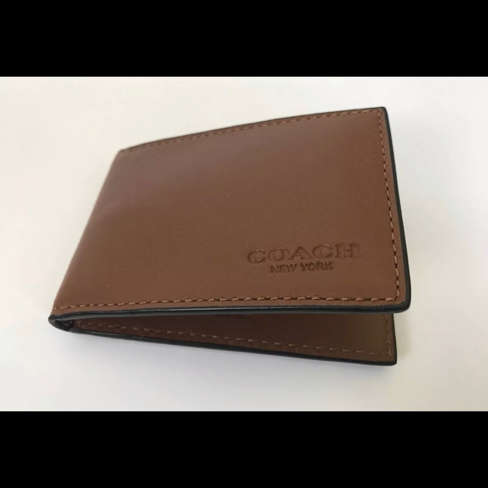 Compact ID Leather Wallet Gift set w/Key F64118 - Picture 6 of 8